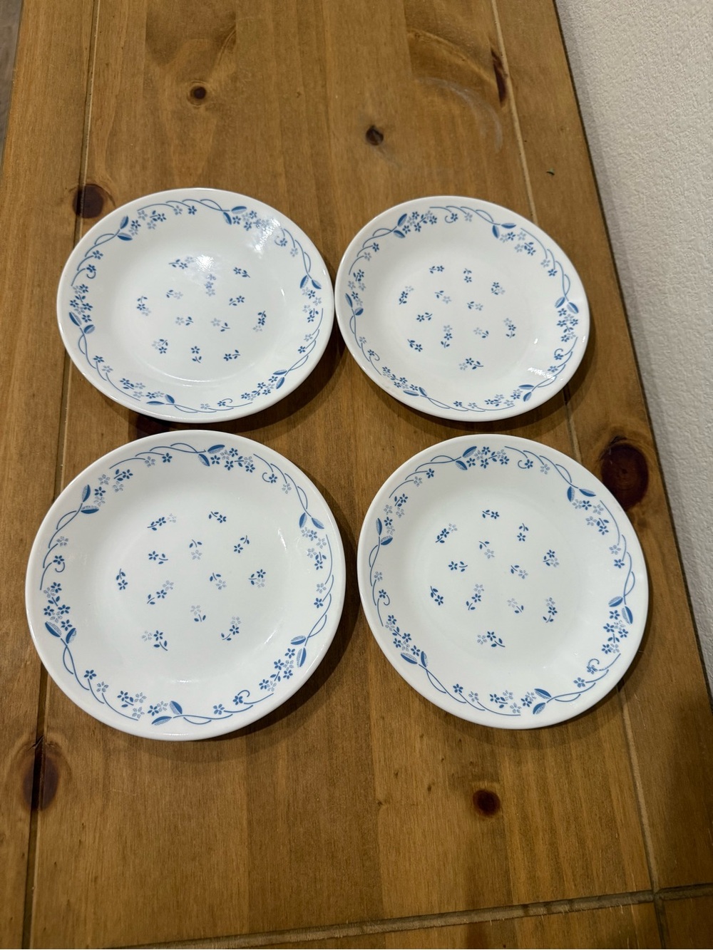 Corelle White Dinner Plates with Blue Floral Border - Set of 4